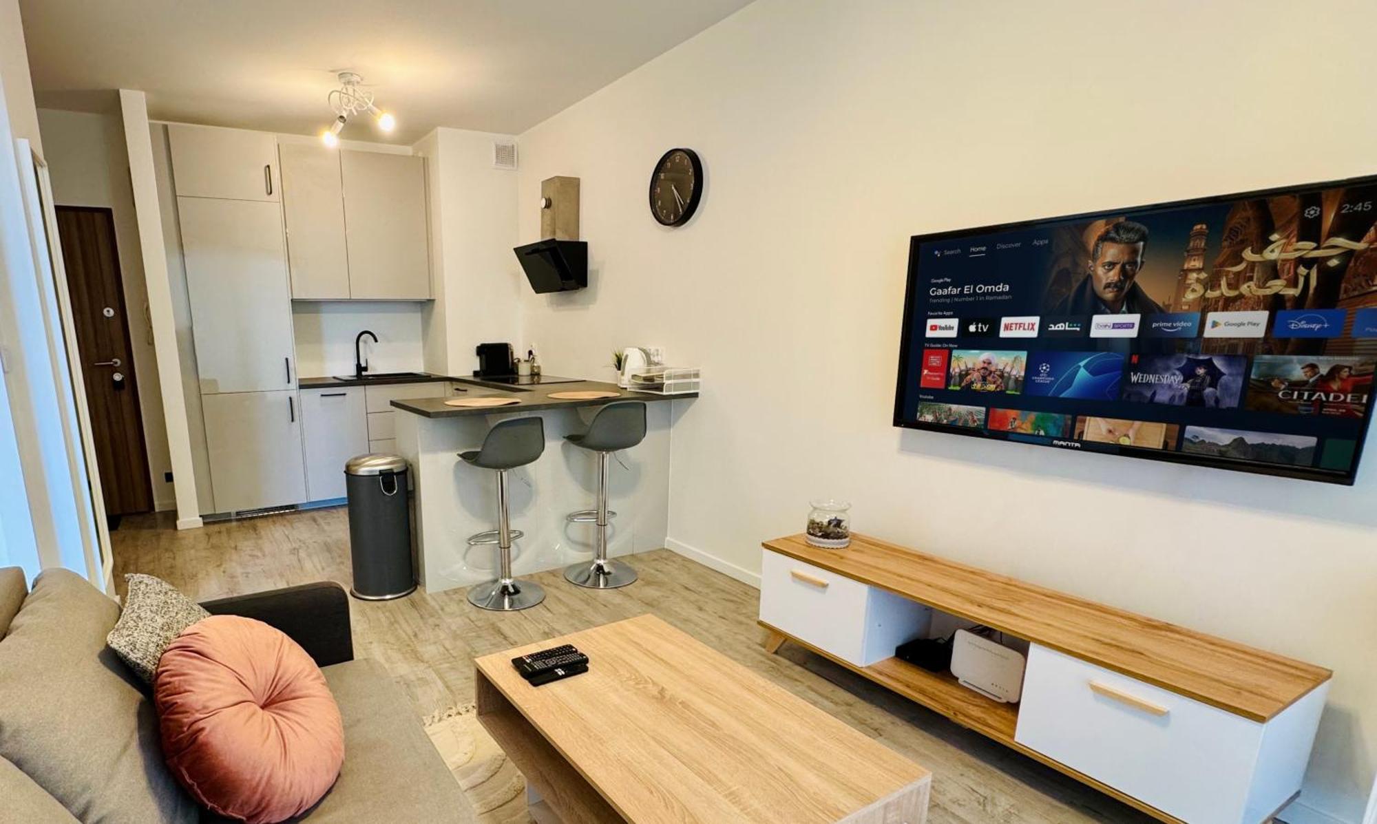 Apartment Via Center